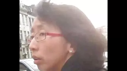 انتهى حفل توديع العزوبية في حفلة مع الأولاد وسرعان ما تحولت إلى فيلم سكس عربي جديد عربدة وقحة