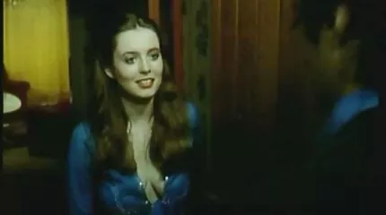 سخيف ديك أسود كبير لم يدخل حلق الفتاة ، صور سكس عربى جديدة ولكن انزلق بسهولة إلى مؤخرتها