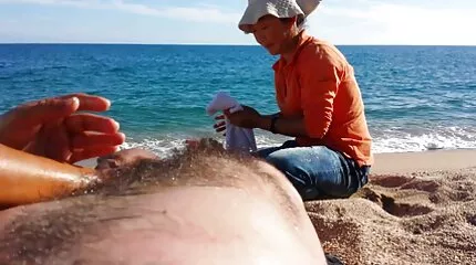 استخدمت سكس عربي جديد في عالم امرأة سمراء الأحمق حصيرة رياضية لأغراض أخرى ومارس الجنس عليها.