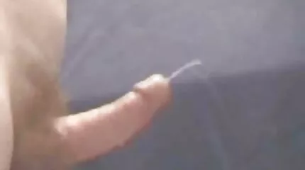 امرأة ناضجة تذكرت شبابها وتعاملت مع انتصاب الصبي بقبعتها المجعدة. سكس جديد مترجم عربي
